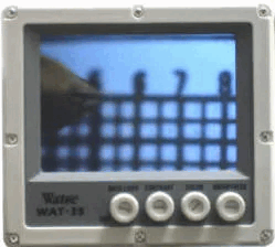 �v���[�u��[�̊g�僂�j�^�[