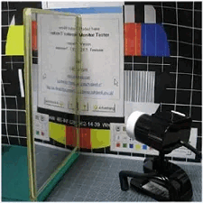 ���̑O�ɃJ�����ƃe�X�g�p�^�[��